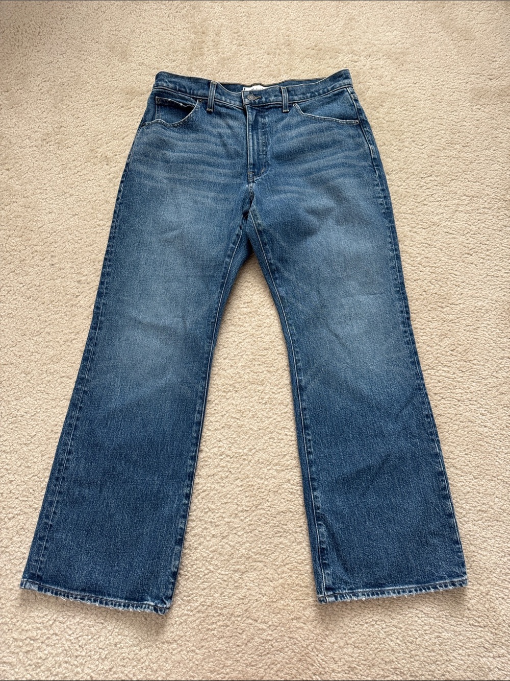 Madewell Mid-Blue Relaxed Bootleg Jeans - Size 30P